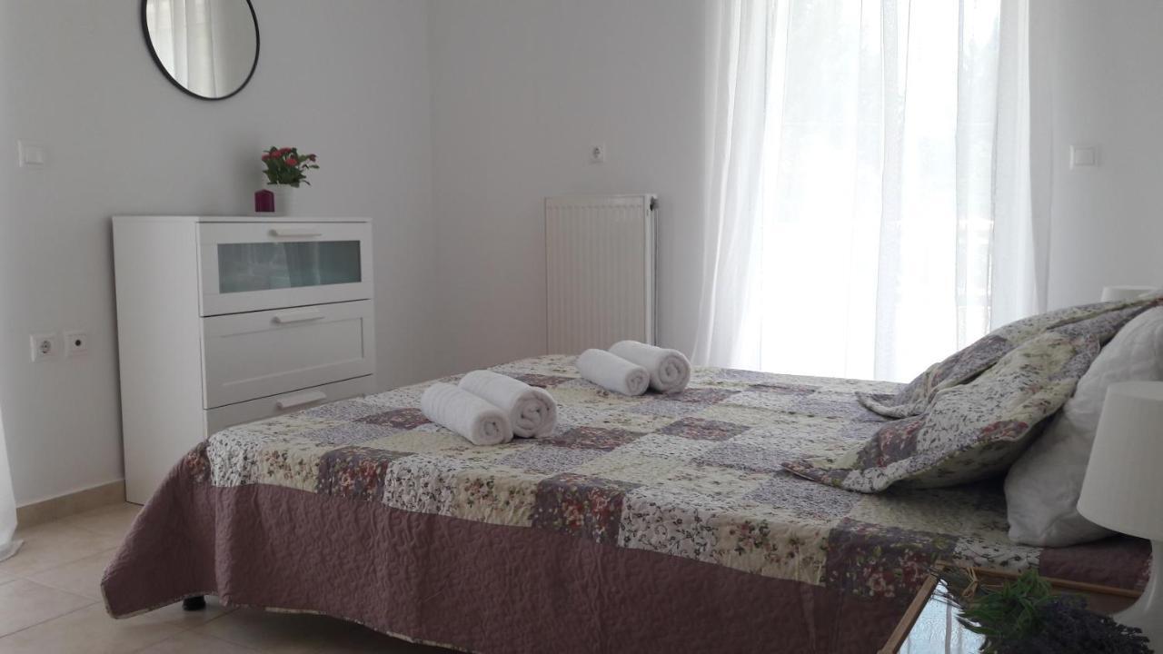شقة Theasis House Khelmáta المظهر الخارجي الصورة